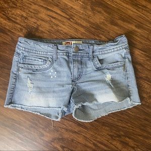 Lei Stipped Short Shorts size 5